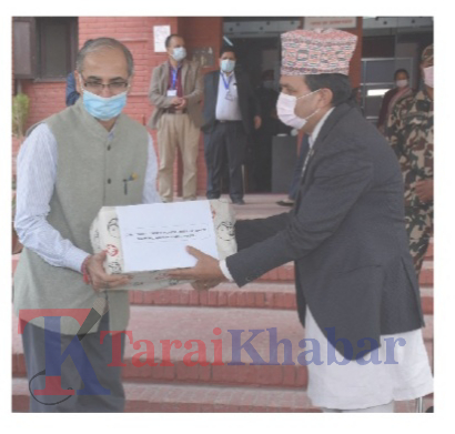 भारतद्वारा नेपाललाइ २३ टन स्वास्थ्य सामग्री उपहार