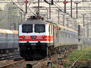 भारतमा आजबाट यात्रुवाहक रेल सेवा सुरु