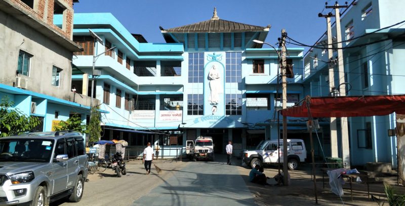 पर्साको नारायणी अस्पतालबाट कोरोना जितेर ९ जाना डिस्चार्ज