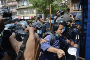 माइतीघरबाट रञ्जु दर्शना पक्राउ