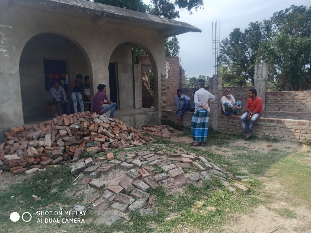 महोत्तरीको सम्सीमा बनाइएको क्वारेन्टाईन व्यवस्थित नहुँदा स्थानीयमा डर त्रास
