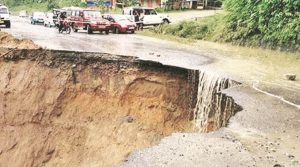 भारतको आसाम राज्यमा पहिरोमा परी २० व्यक्तिको मृत्यु