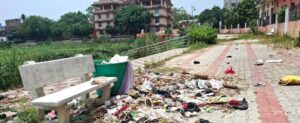 साढे ६ करोड खर्चिएको पोखरी, डम्पिङ साइटजस्तो देखिन्छ