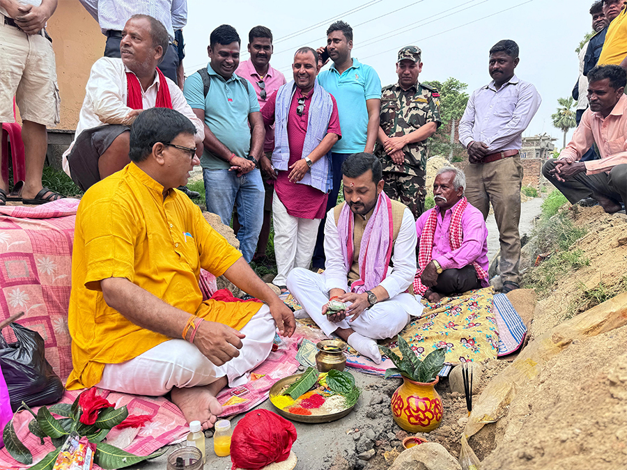 पर्सामा नाला निर्माण सुरु, मन्त्री यादवको आश्वासन– अब डुबानको समस्या समाधान हुन्छ