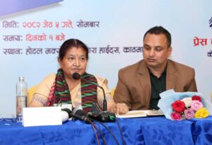 प्रधानमन्त्री पत्नीको भनाइ– ‘ट्याक्सी ड्राइभरले मेरी बहिनीलाई ओलीबारे आपत्तिजनक कुरा भन्यो