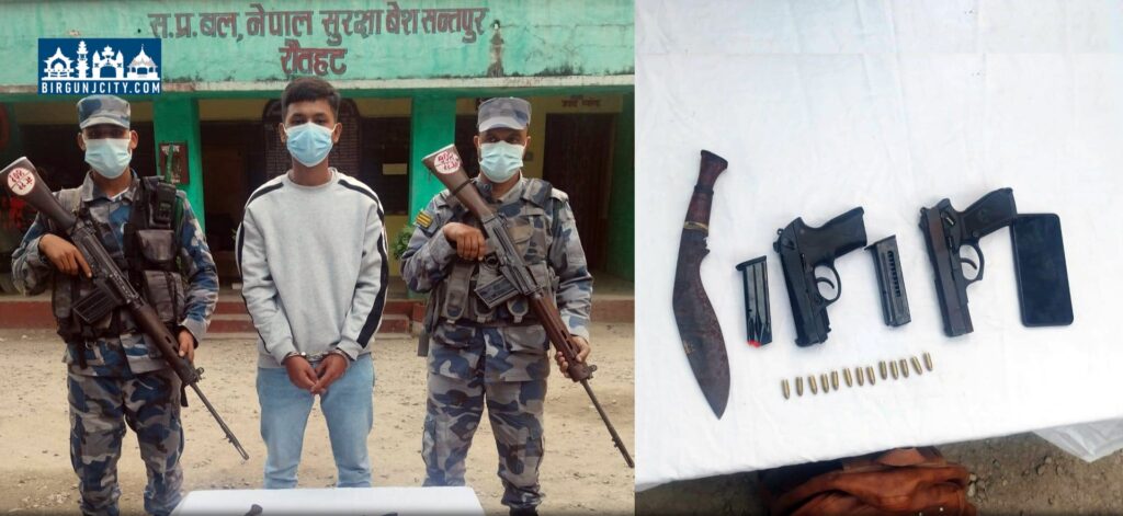 पेस्तोल सहित एक युवक पक्राउ