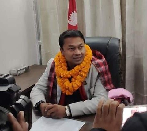 मधेसका मुख्यमन्त्रीलाई सर्वोच्चको ‘ब्रेक’ : दीर्घकालीन प्रभाव पार्ने निर्णय नगर्न अन्तरिम आदेश