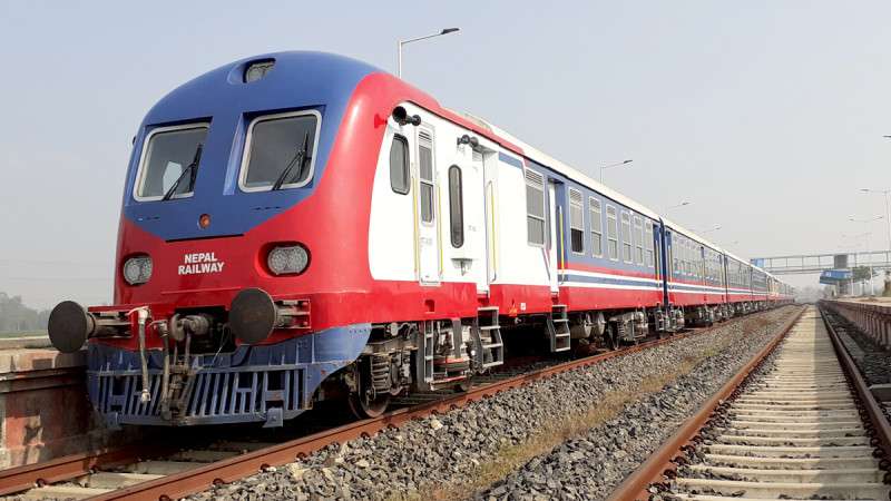 नेपाल रेल्वेको व्यथा : तलबमा करोडौ खर्चिए पनि संचालन ज्यालादारीकै भरमा !